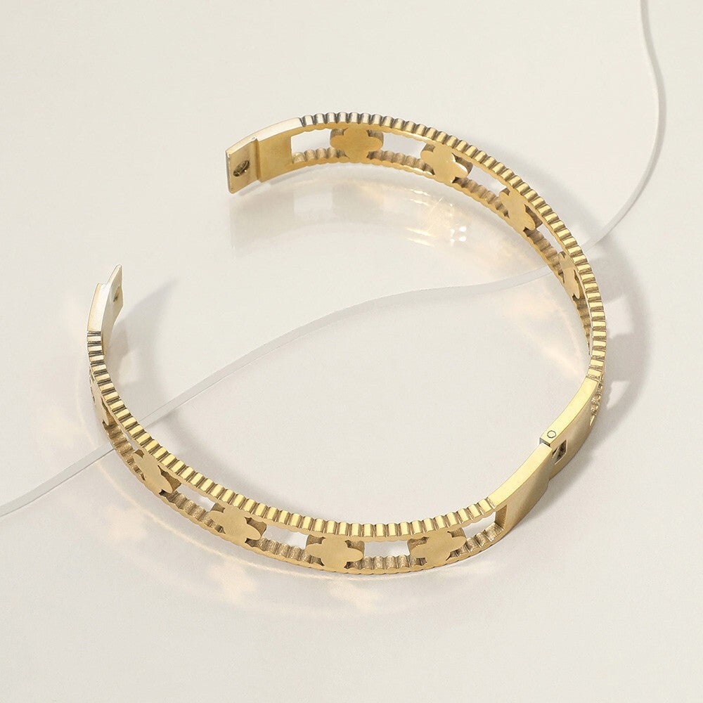 Stainless Steel Quatrefoil Bracelet Hinged Bangle Chic Fashion Jewelry