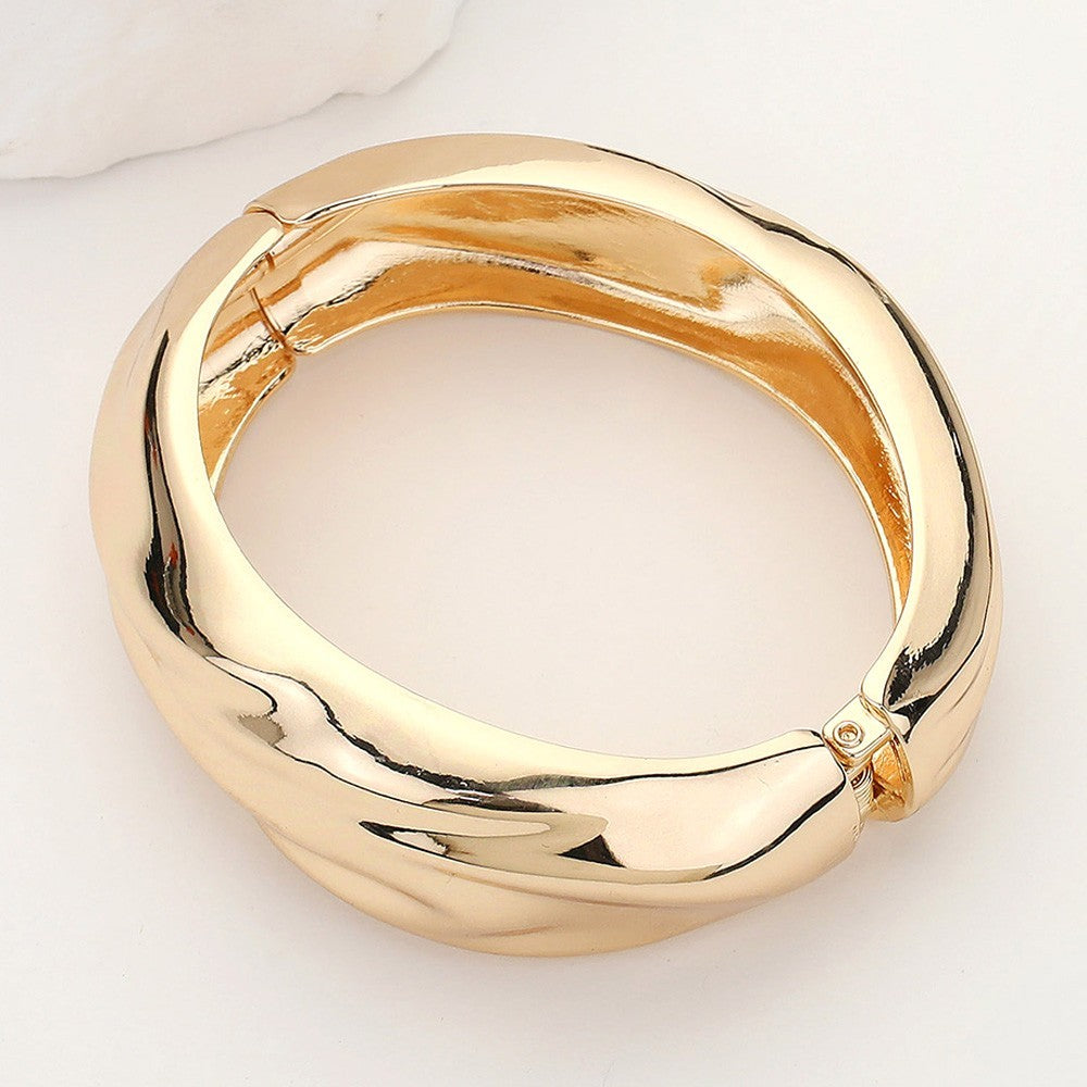 Wavy Metal Hinged Bangle Bracelet Gold Tone Statement Fashion Jewelry
