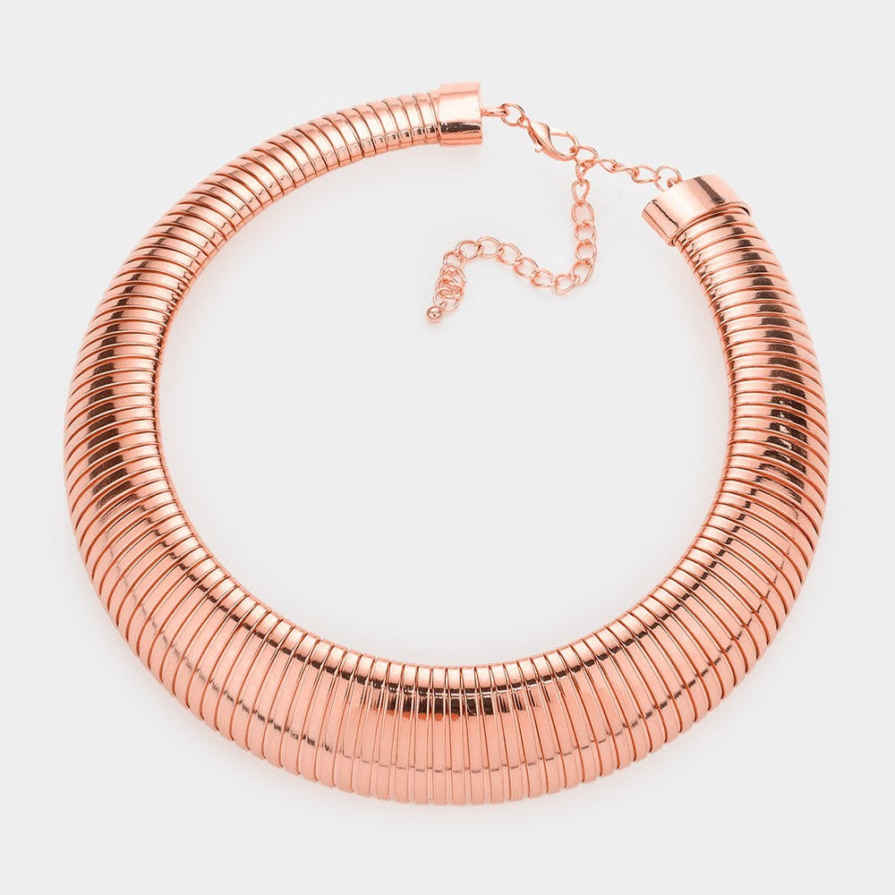 Bold Rose Gold Wide Ribbed Metal Choker Necklace with Adjustable Chain