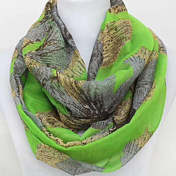 Green Chevron Pattern Infinity Scarf Lightweight Soft Loop Fashion Wrap Women