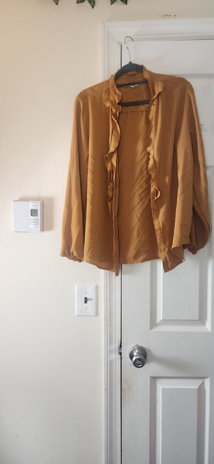 BAR III Mustard Ruffle Front Button Blouse Women’s Long Sleeve Chic Work Top