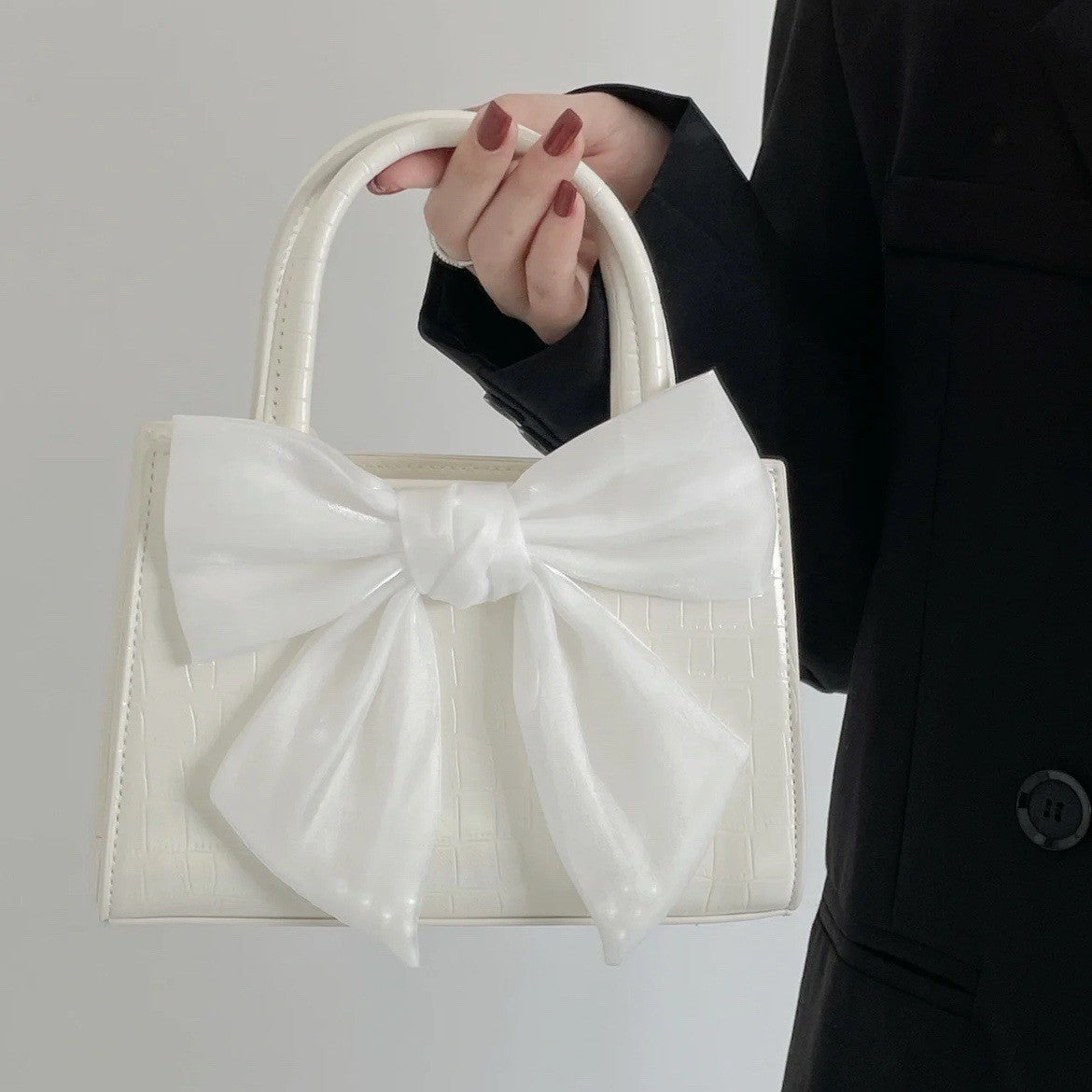 White Bowknot Clutch Purse for Women Small Square Shoulder Messenger Bag