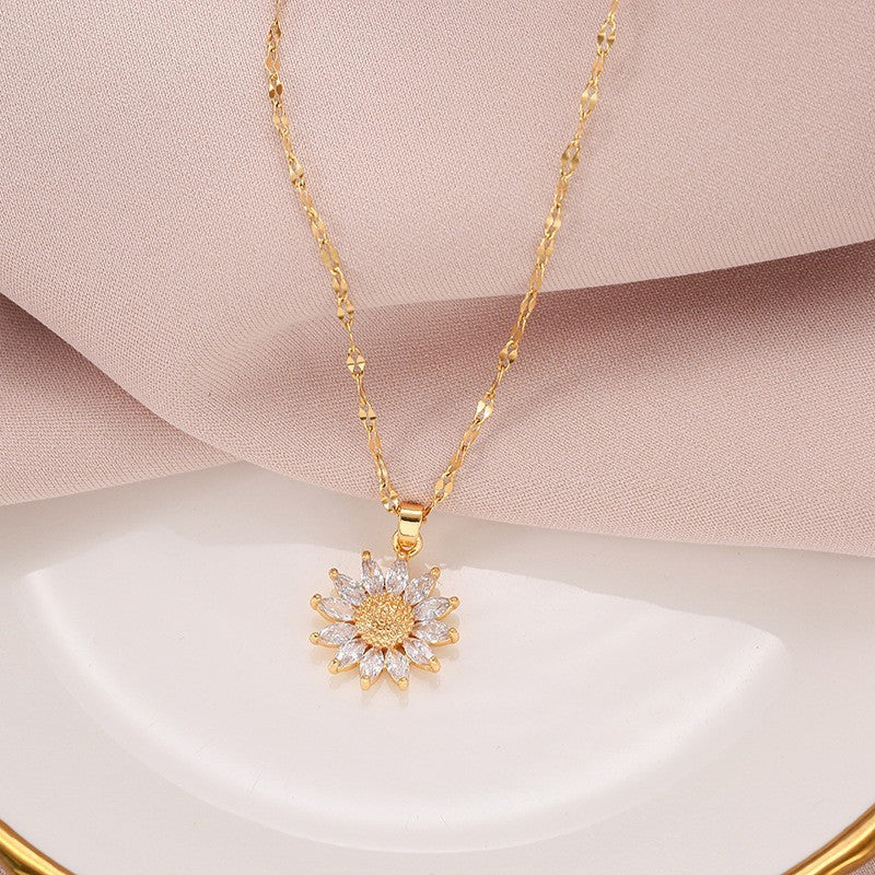 Dainty Sunflower Necklace Gold Plated Flower Pendant Jewelry Gift for Her