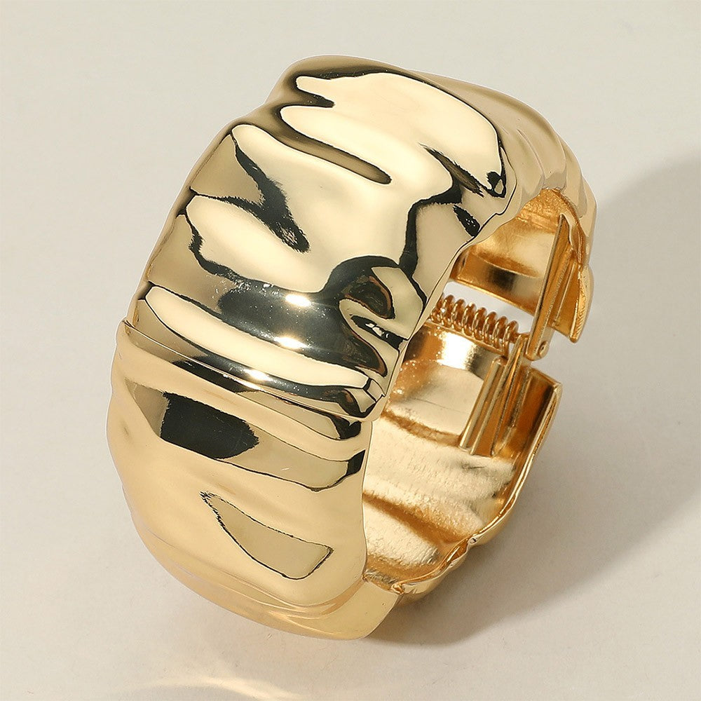 Gold Tone Hammered Metal Hinged Bangle Bracelet Textured Wide Elegant Jewelry