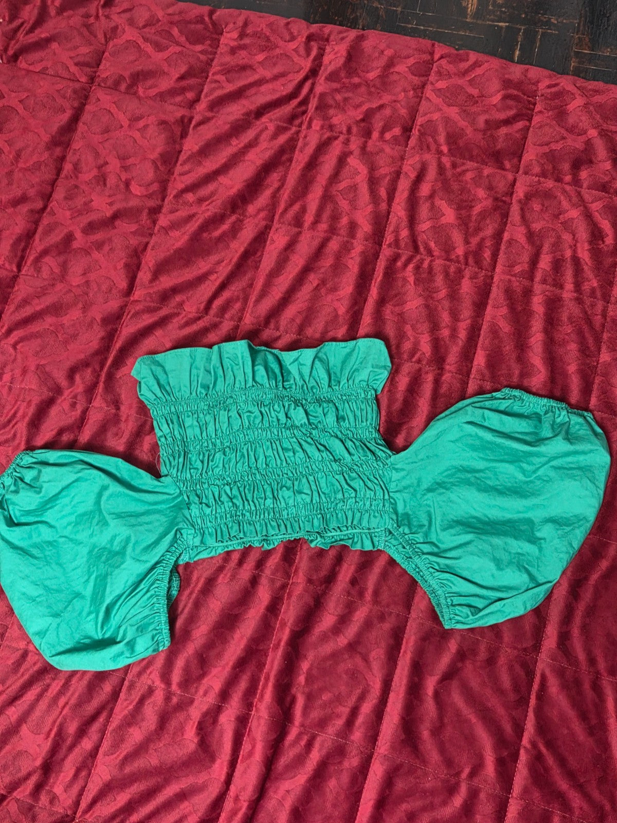 Smocked Green Crop Top for Women Medium Size Ruffle Sleeve Summer Casual Shirt