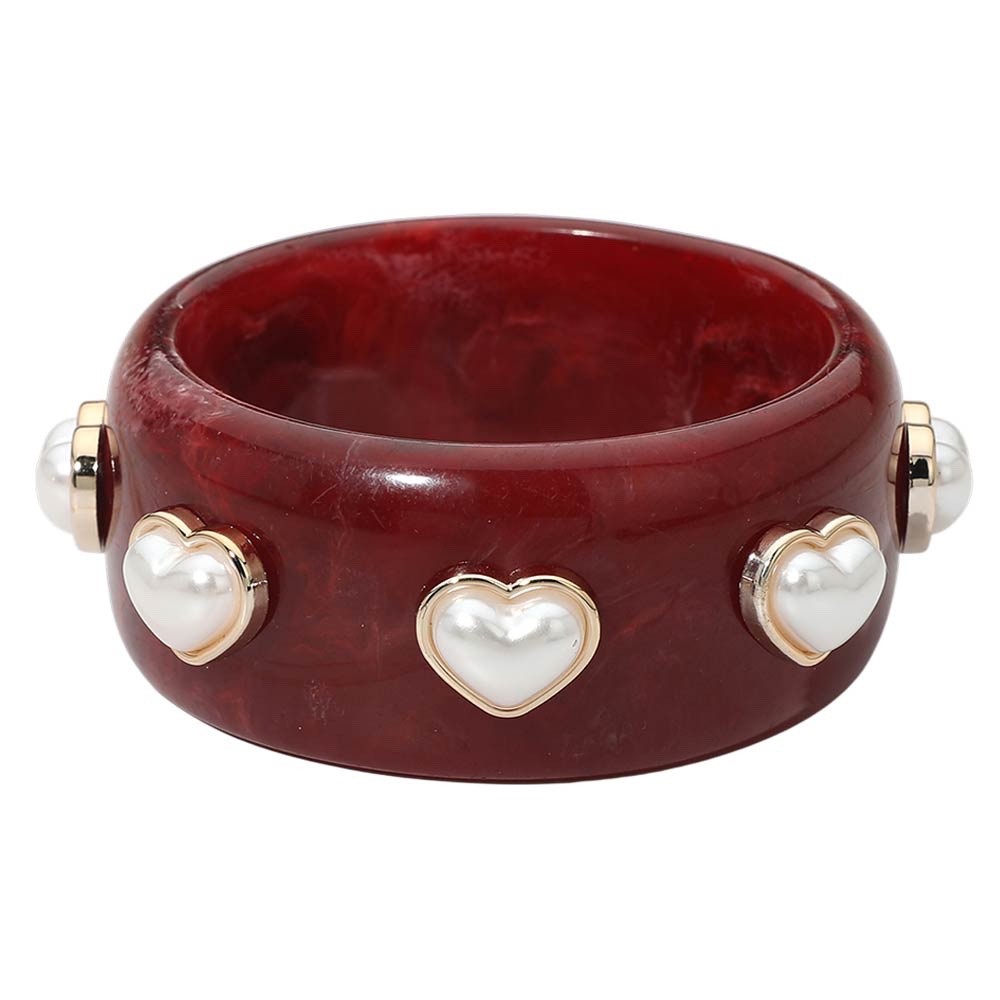 Red Tortoise Resin Bangle Bracelet with Pearl Heart Studs and Gold Tone Accents