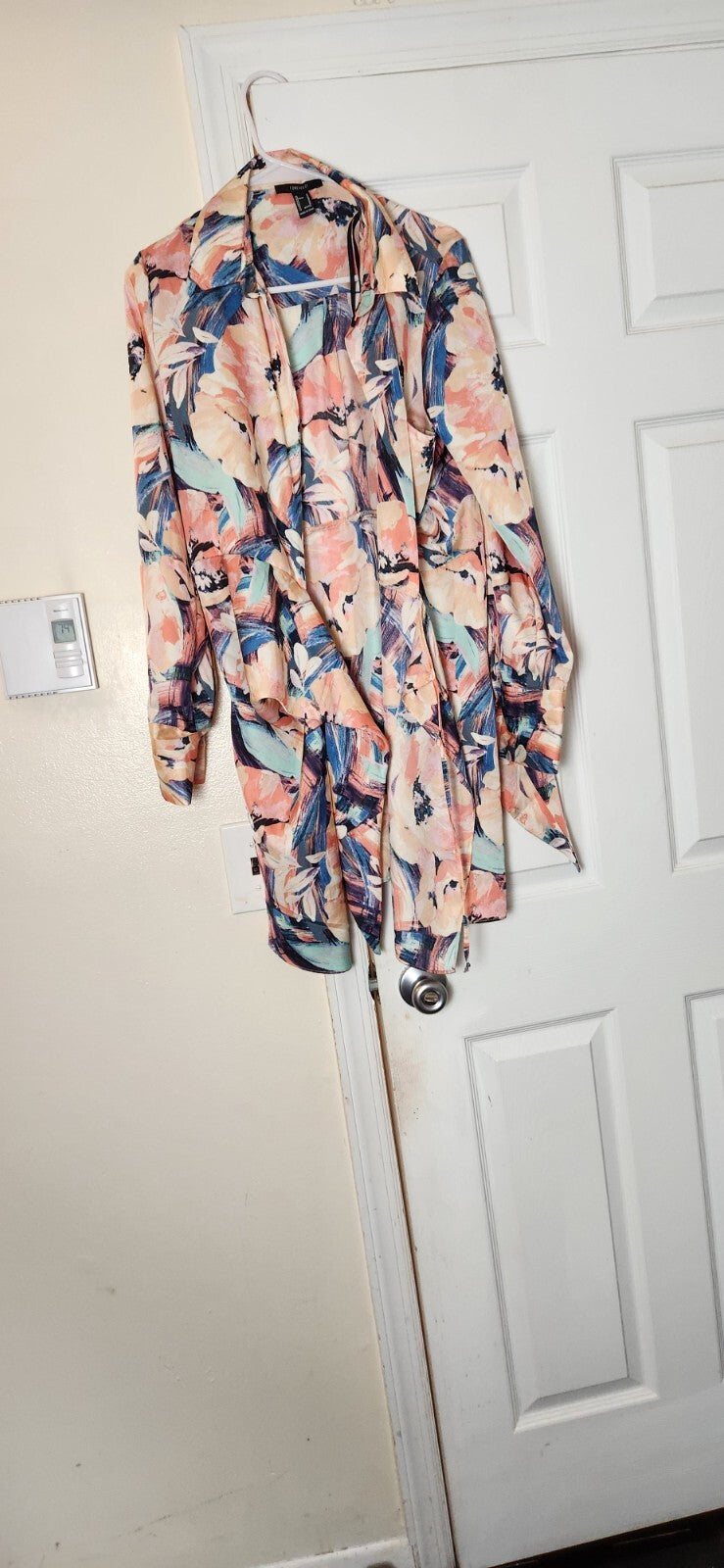 Women’s Watercolor Floral Wrap Dress Medium V Neck Belted Summer Party Casual