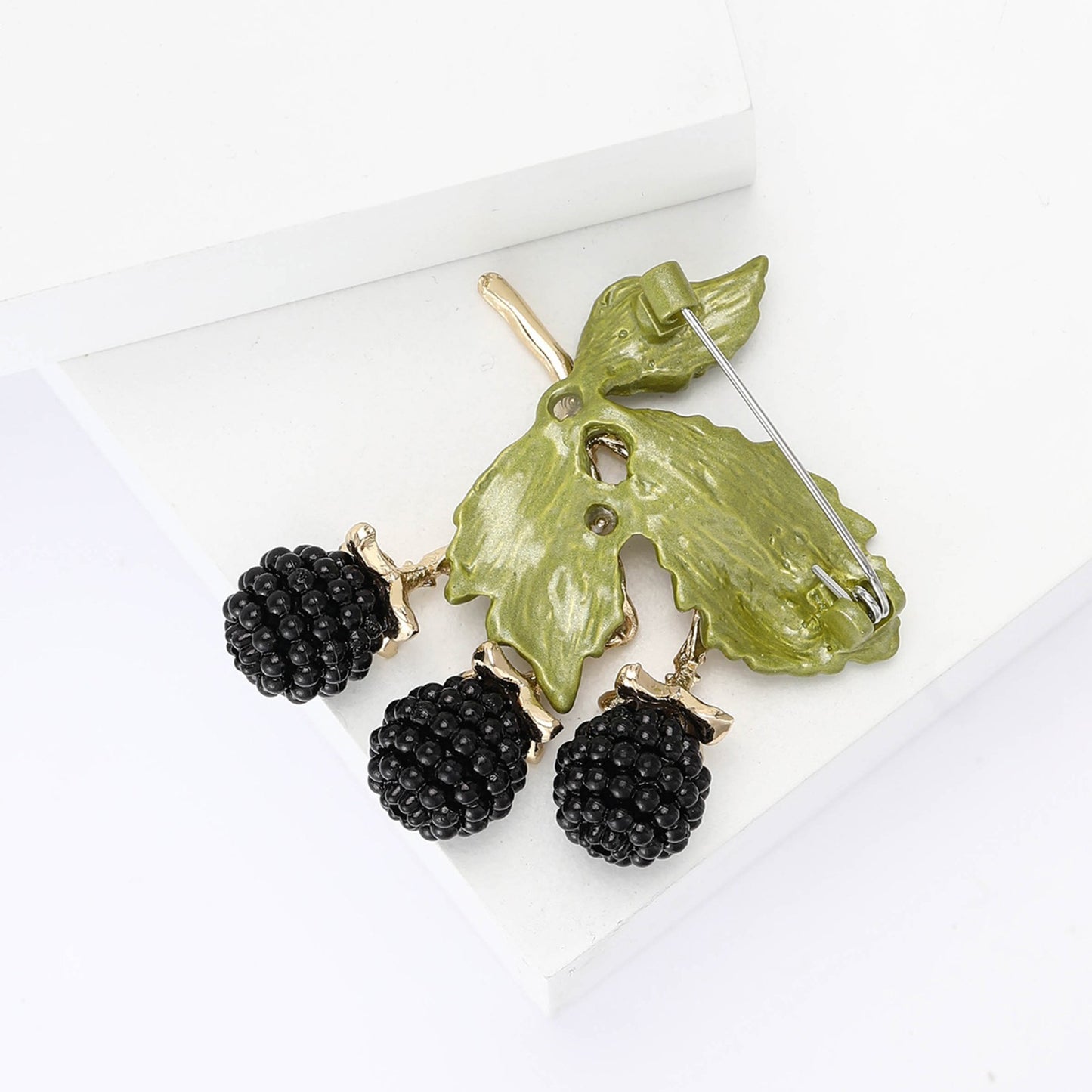 2pcs Enamel Raspberry Blackberry Brooch Set Fruit Pin Garden Nature Jewelry