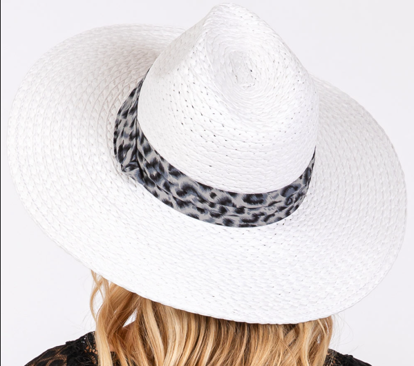 Women's Straw Sun Hat with Leopard Band