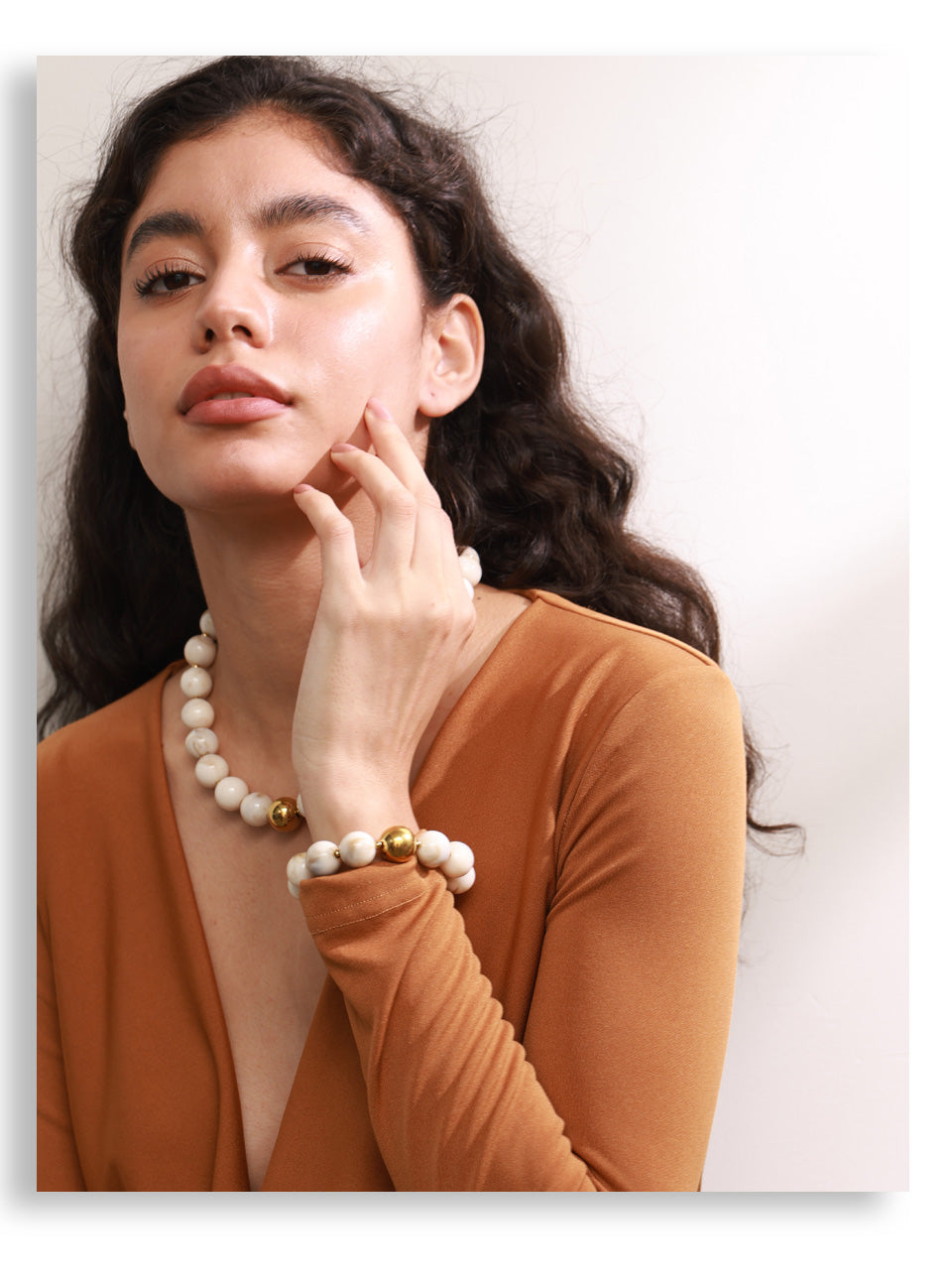 2pcs Resin Bead Necklace & Stretch Bracelet Set