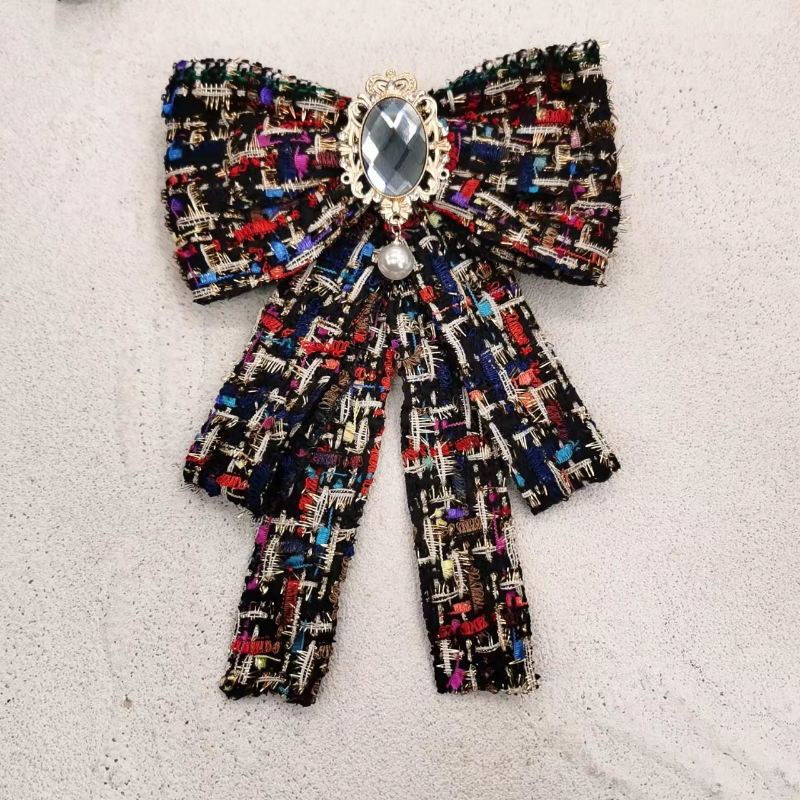 Oversized Tweed Bow Brooch Set with Faux Pearl Drops – Black & Cream, 2 Pieces