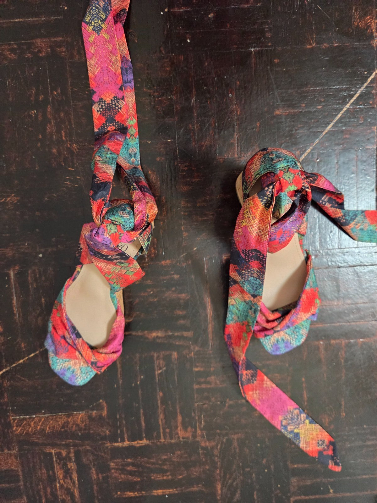 Oasis Multicolor Wedge Sandal Women’s Size 6.5 US Tie Up Strappy Fabric Heel