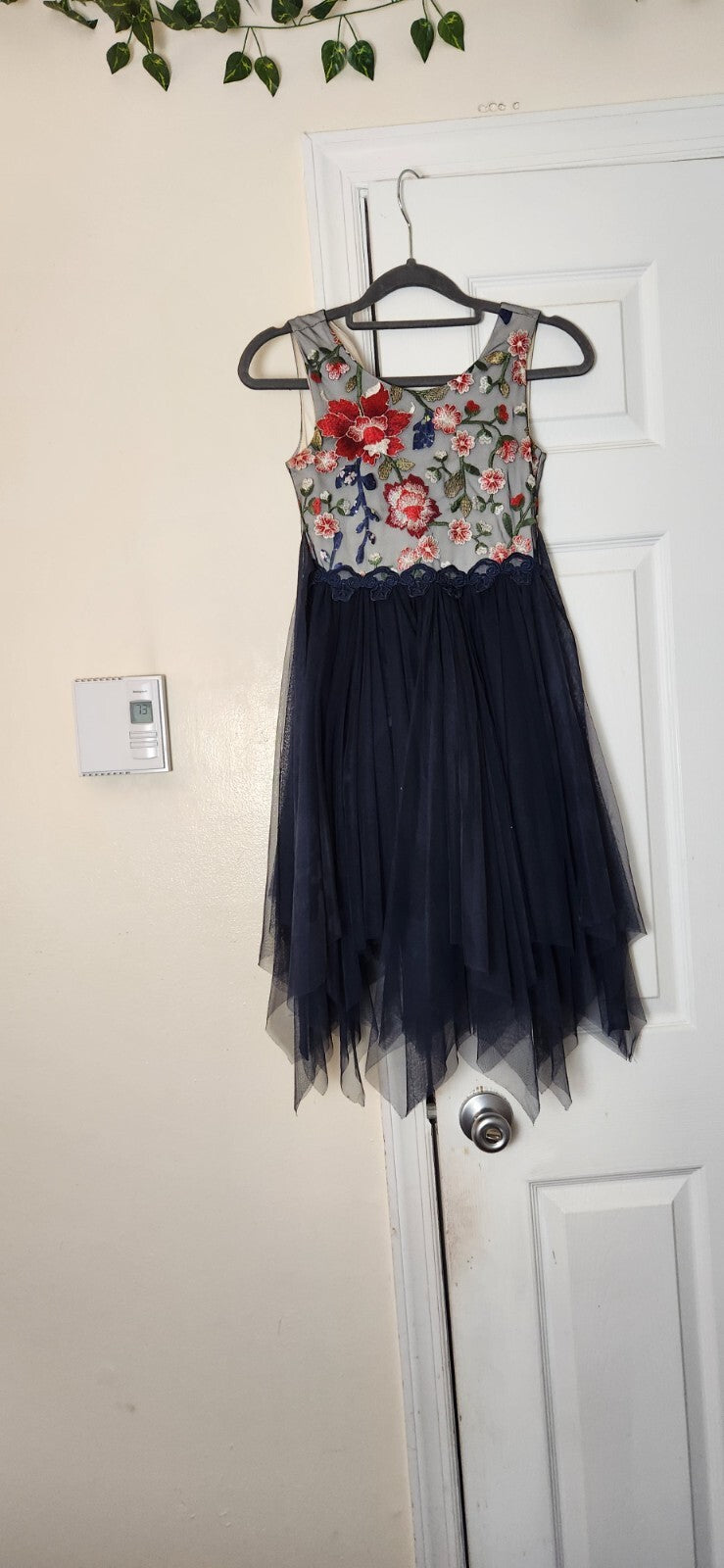 Bonnie Jean Floral Bodice Overlay Sleevless Tulle Dress for Girls Formal Event