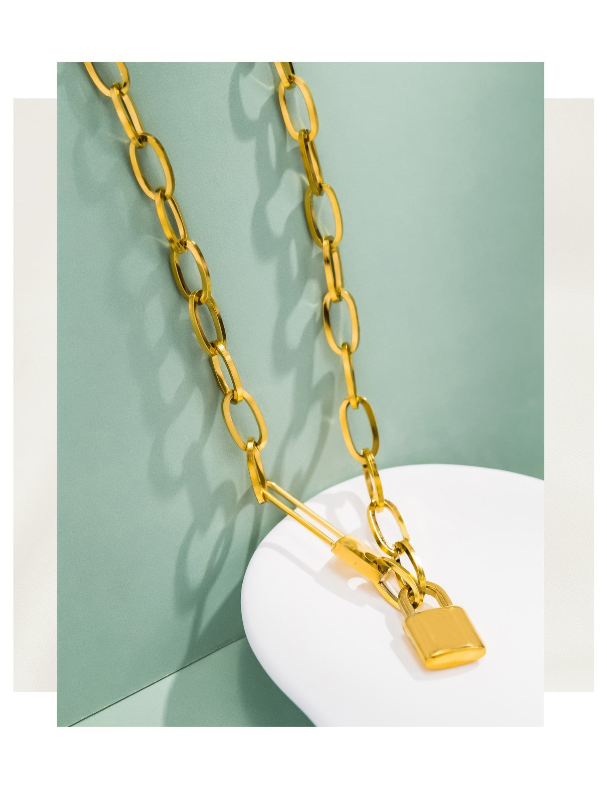 Chunky Oval Link Chain Padlock Necklace Gold Plated Stainless Steel Safety Pin