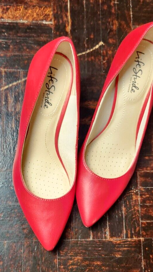 LifeStride Women's Sevyn Pump Heels Red US 6.5 Comfortable Office Wear Shoes
