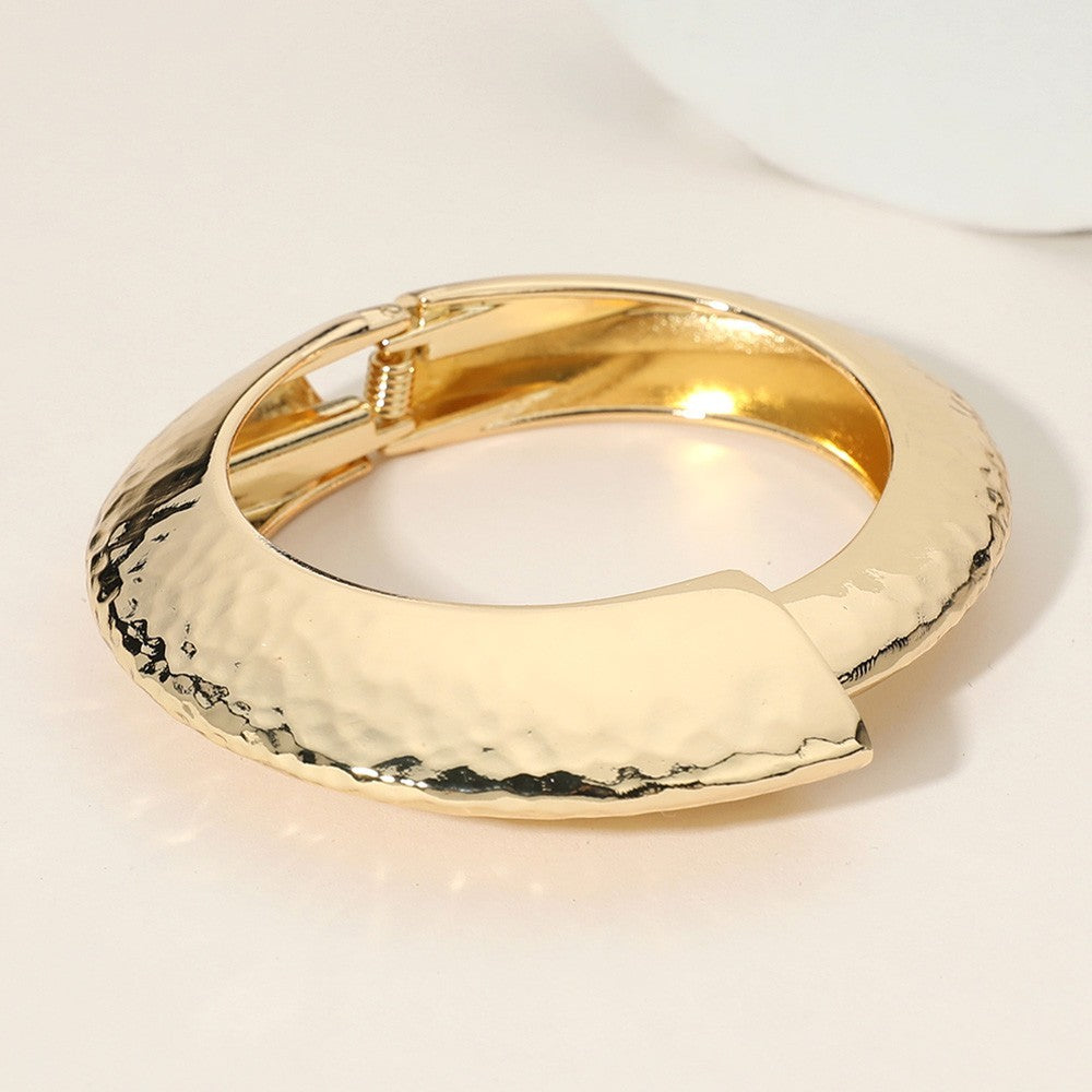 Chunky Gold Tone Hammered Hinge Bangle Cuff Bracelet Statement Jewelry