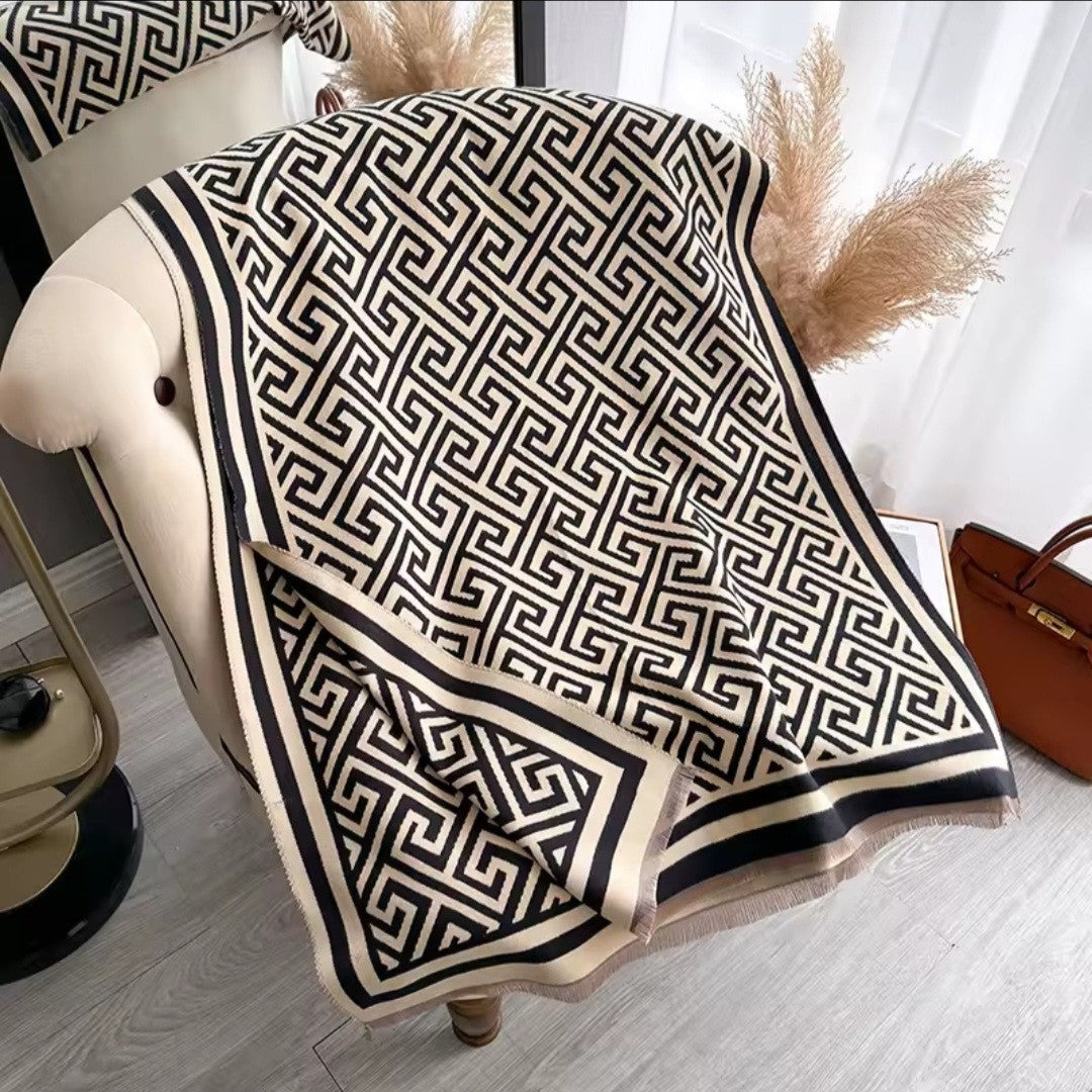Luxury Greek Key Meander Pattern Reversible Shawl Scarf Blanket Black Beige Knit