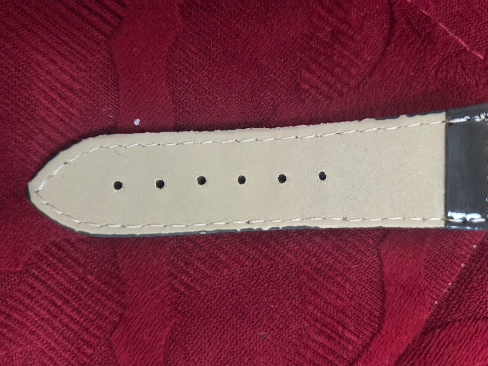 GoGoey Women's Rectangular Dress Watch Crystal X Band Black Faux Leather Strap