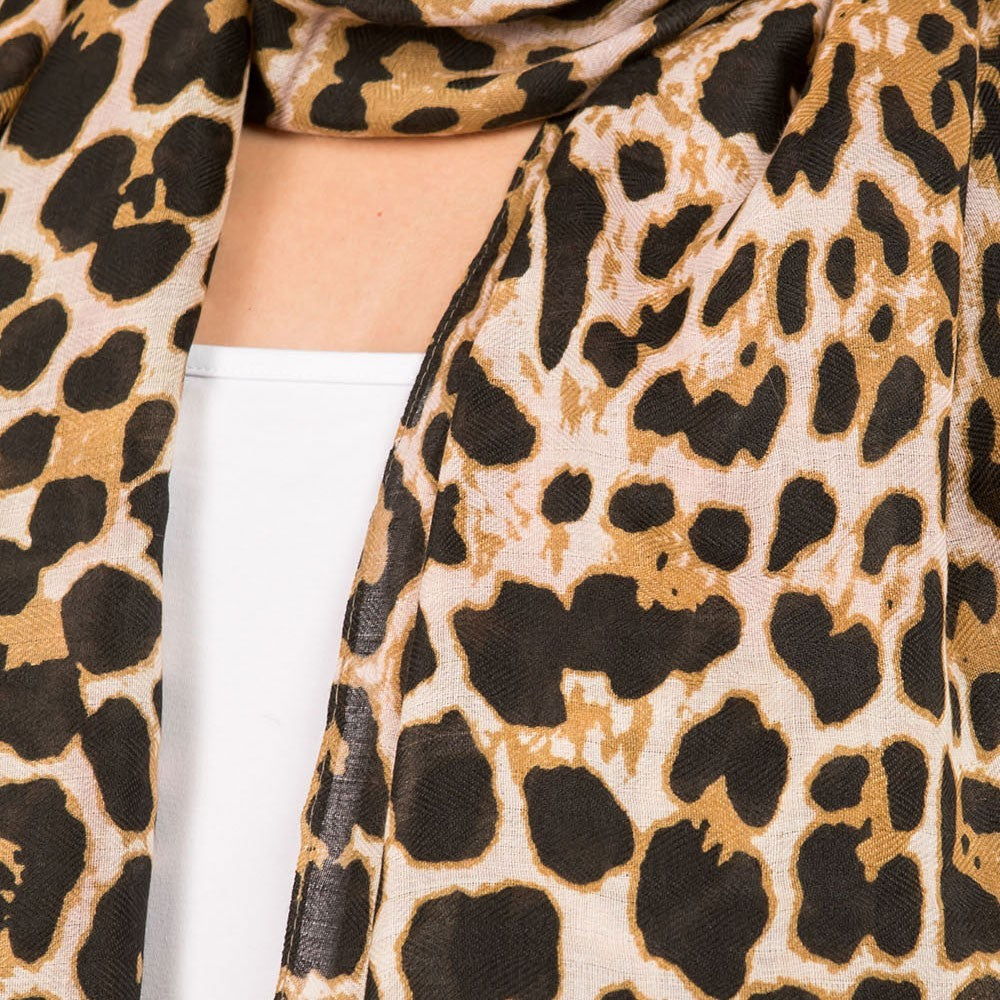 Women’s Leopard Print Lightweight Oblong Scarf Shawl Soft Animal Print Wrap