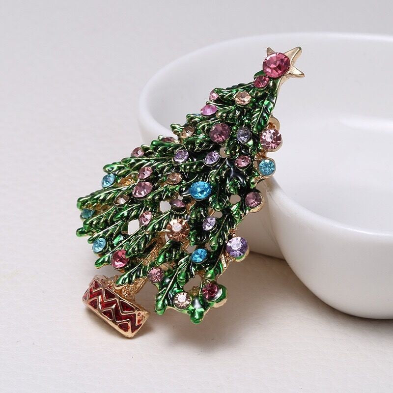 Christmas Tree Brooch Rhinestone Enamel Gold Tone Festive Holiday Pin Jewelry