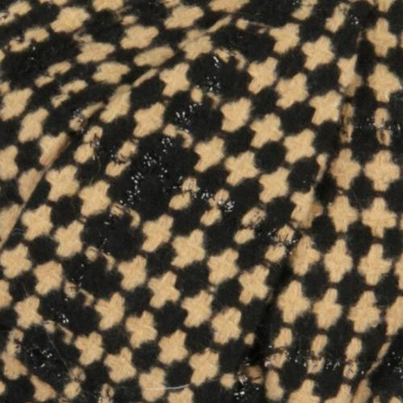 Metallic Stitched Cabbie Hat Womens Stylish Newsboy Cap Winter Fashion Accessory