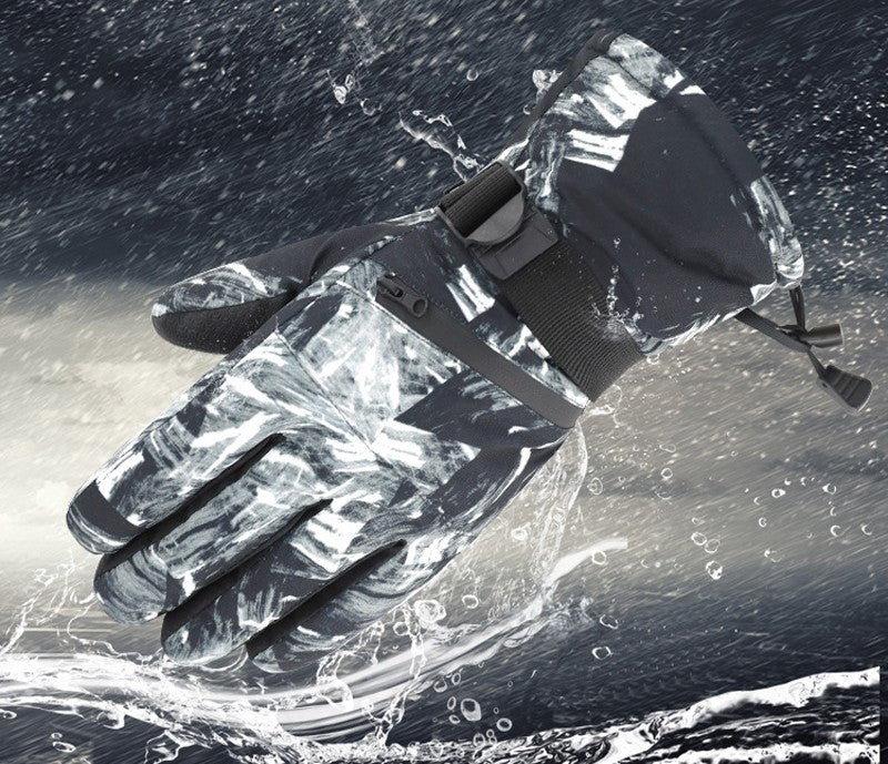 Waterproof Camo Ski Gloves Medium Size  Men's Winter Snowboarding Velvet Lined