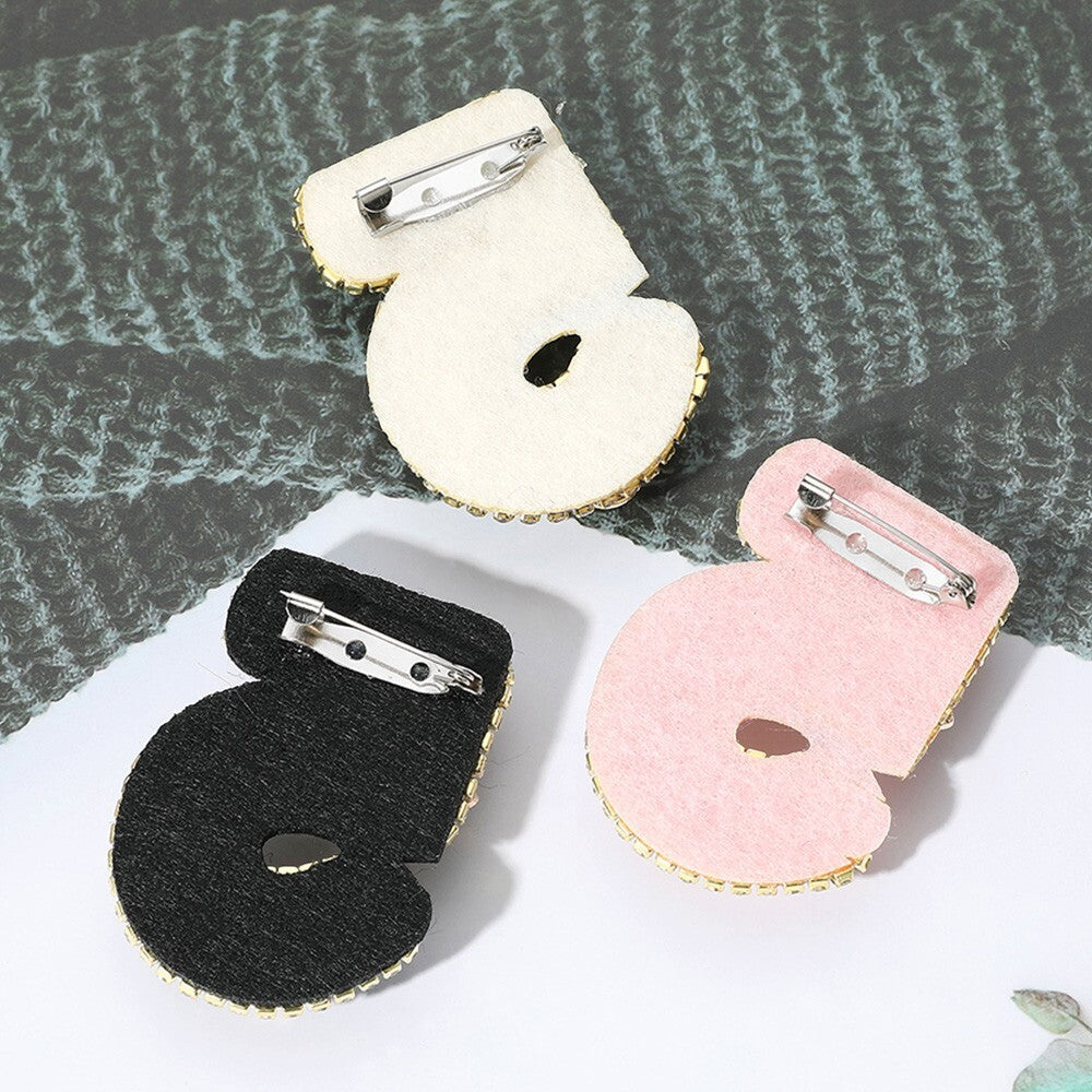 Pearl Enamel Flower Tweed Number 5 Felt Back Fashion Brooch for Women