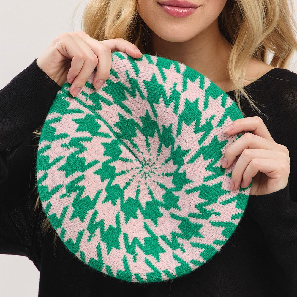 Classic Houndstooth Knit Beret Hat Women’s Winter Warm Stylish One Size