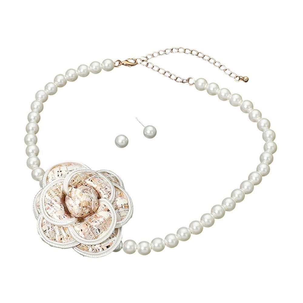 2pcs Faux Pearl Camellia Statement Necklace Stud Earrings Set