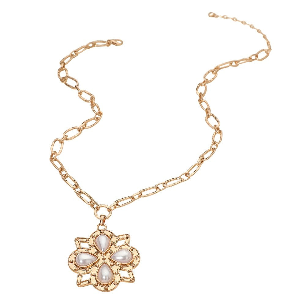 Elegant Gold Flower Pearl Pendant Necklace Vintage Floral Aesthetic Jewelry 21"