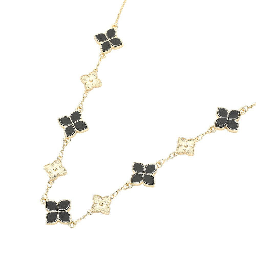 Clover Station Necklace Women’s Fashion Jewelry Elegant Gold Chain Pendant Gift