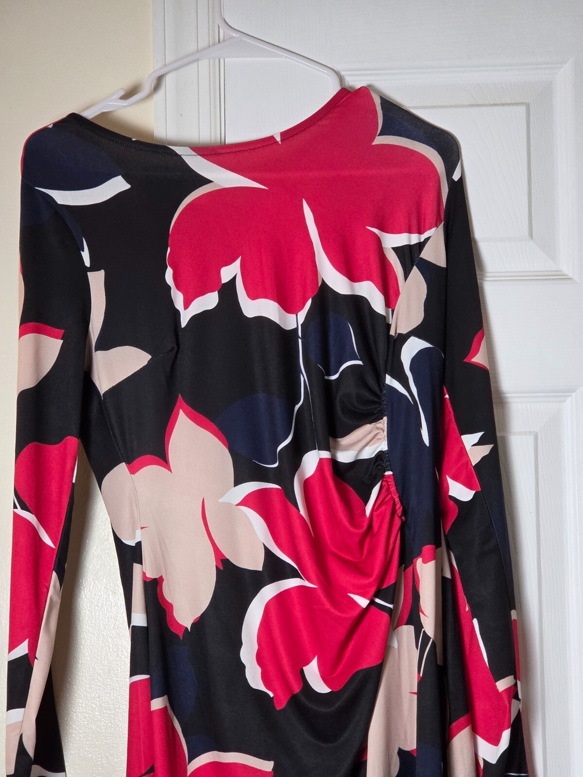 Venus Floral Print Fitted Sheath Dress Long Sleeve Crew Neck Dresses for Ladies