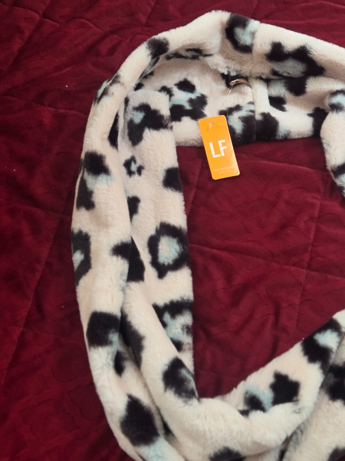 Faux Fur Leopard Print Infinity Scarf Snood Cream Blue Black Women's NWT