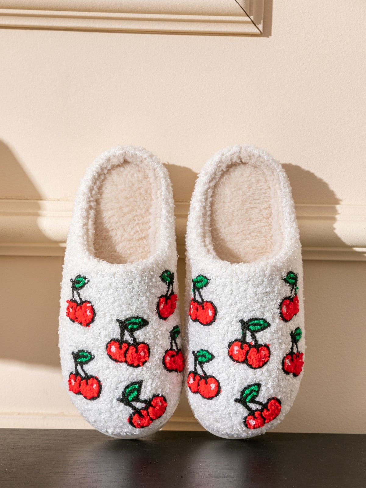 Warm Cherry House Slippers Women Sherpa Plush Fuzzy Non-Slip Indoor Home Shoes