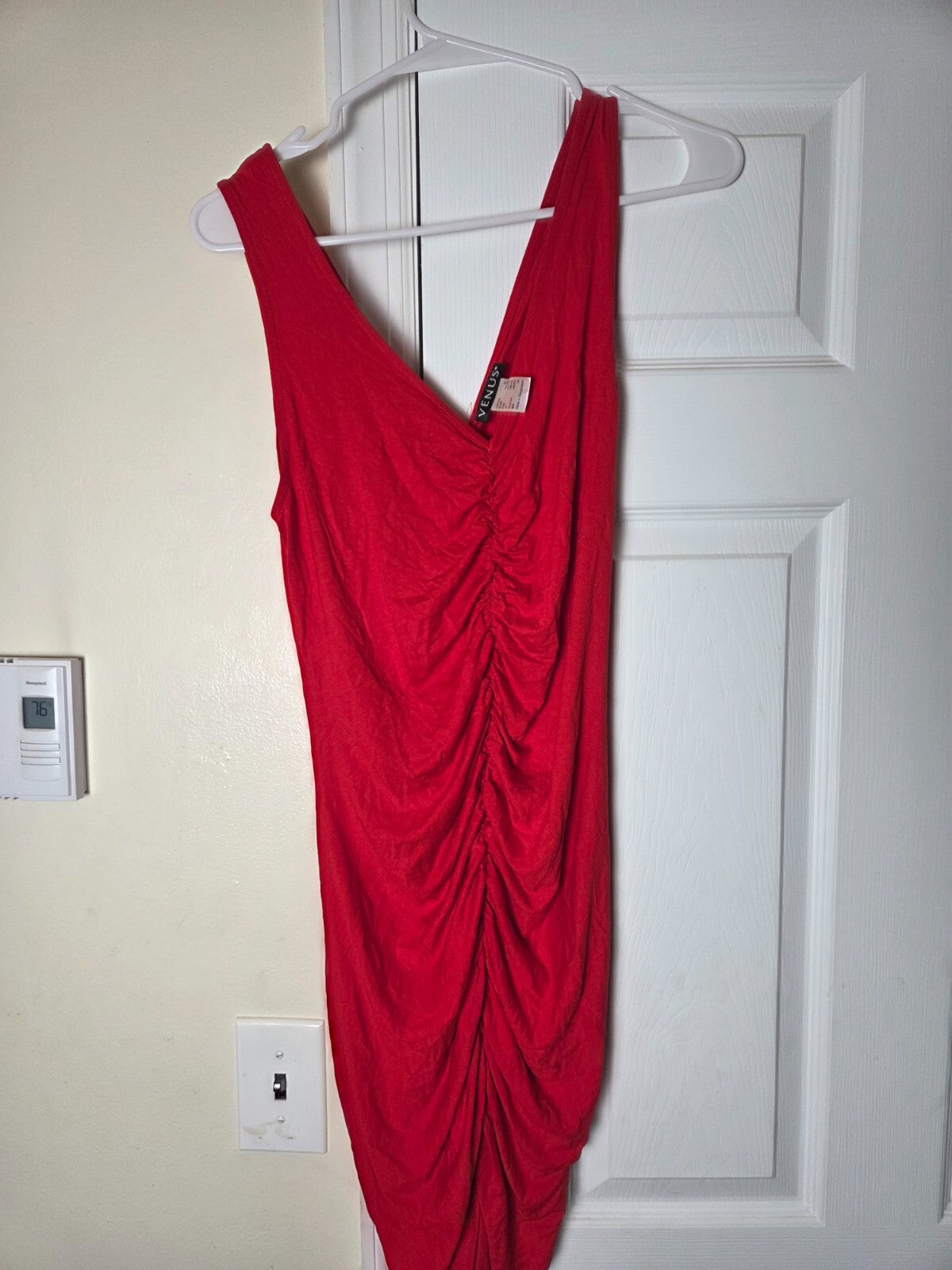 VENUS Women’s Sleeveless Red Dress Size Medium Flowy Summer Casual Midi Dress