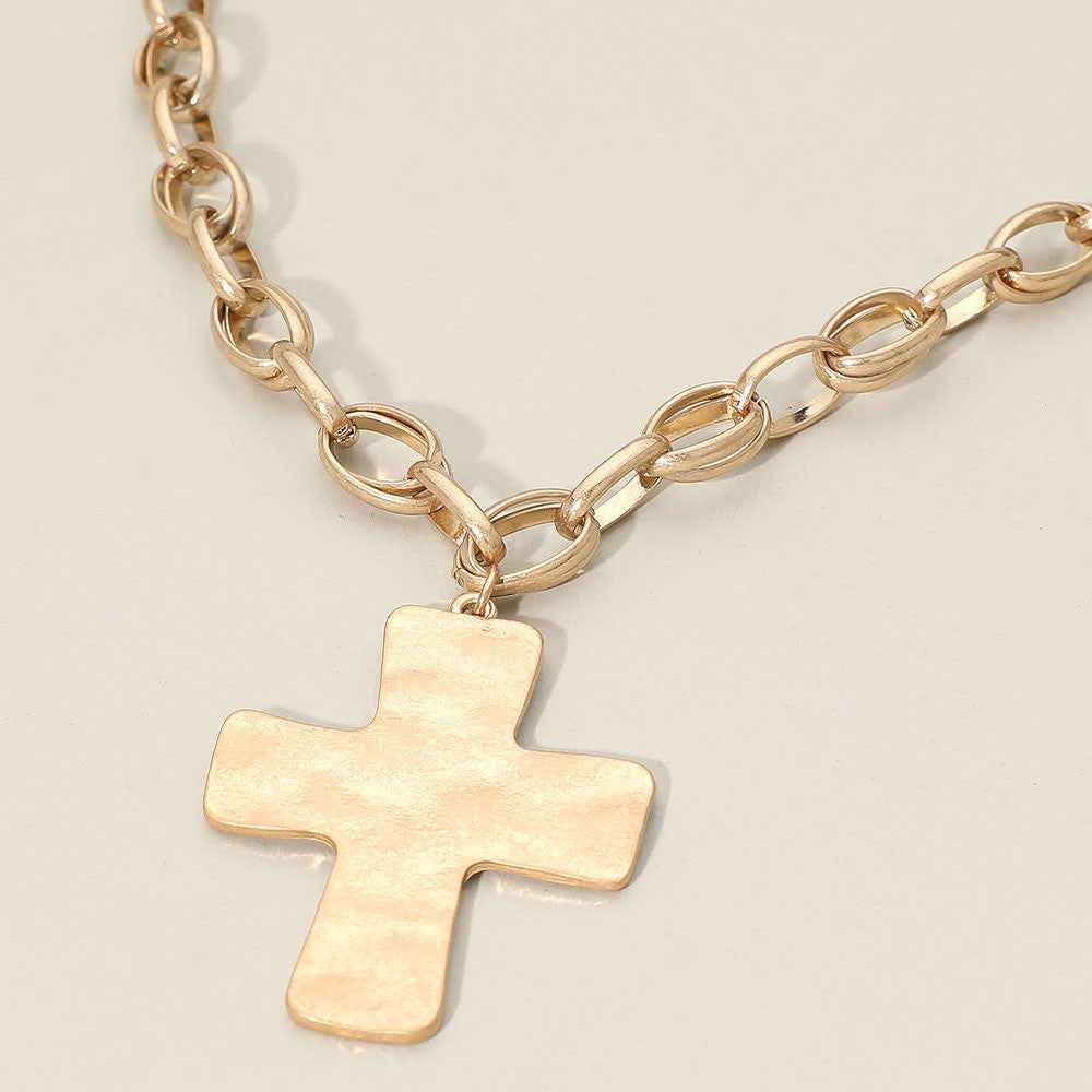 Gold Hammered Texture Cross Pendant Chunky Oval Link Chain Statement Necklace