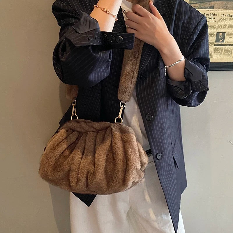 Faux Fur Crossbody Bag Pleated Dumpling Shoulder Purse Fluffy Winter Handbag