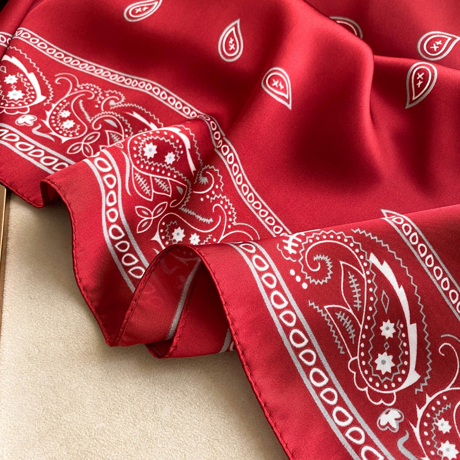 Luxury Red Paisley Bandana Scarf Silk-Feel Large Square Satin Wrap Cowboy Print