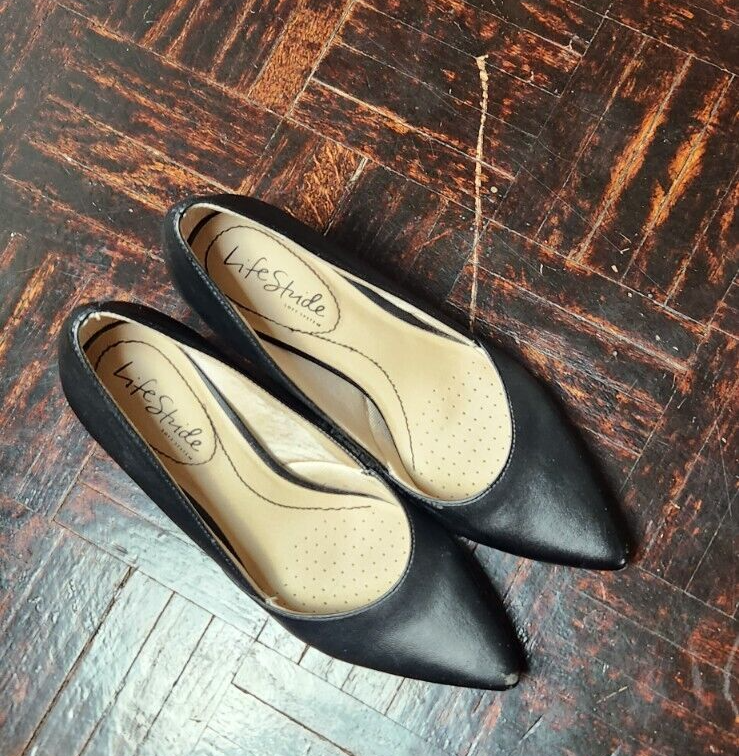Lifestride Black Pumps 6.5 Womens Formal Office Shoes for Ladies 