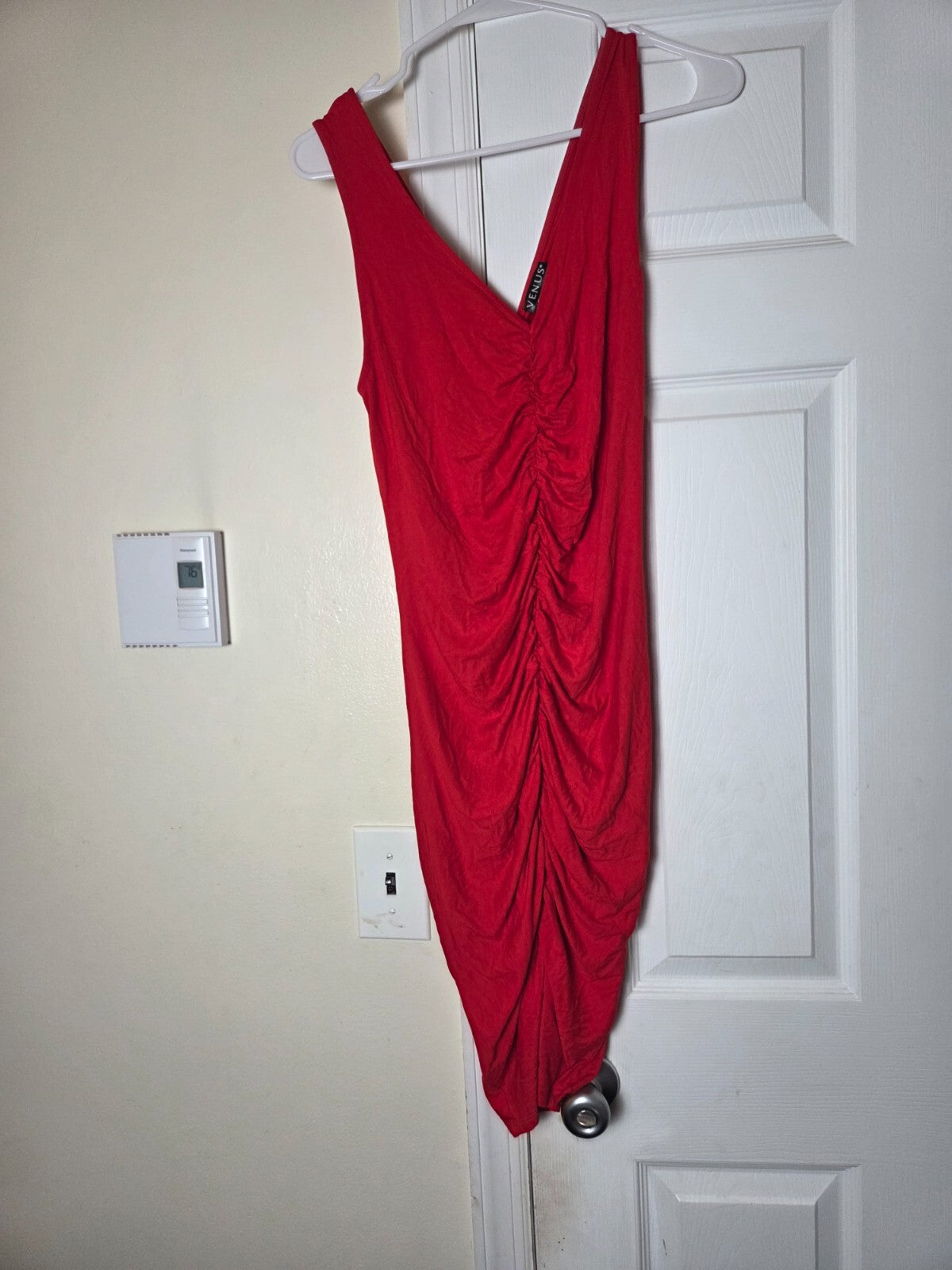 VENUS Women’s Sleeveless Red Dress Size Medium Flowy Summer Casual Midi Dress