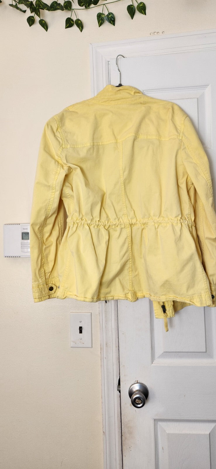 Style & Co Yellow Jacket Large Waterproof Zip Up Drawstring Waist Raincoat