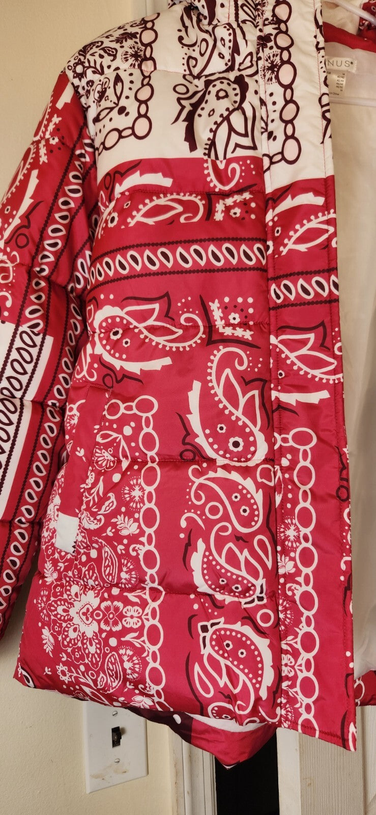 Women’s Paisley Bandana Puffer Jacket Lightweight Warm Stylish Winter Outerwear