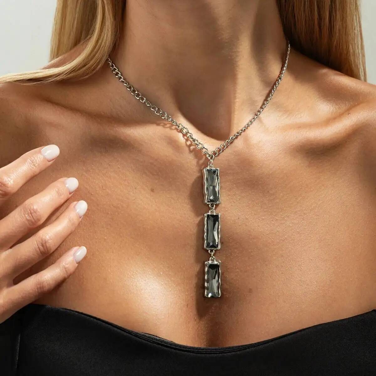 3 Stone Grey Crystal Drop Necklace Silver Curb Chain Rectangle Pendant Y-Shape
