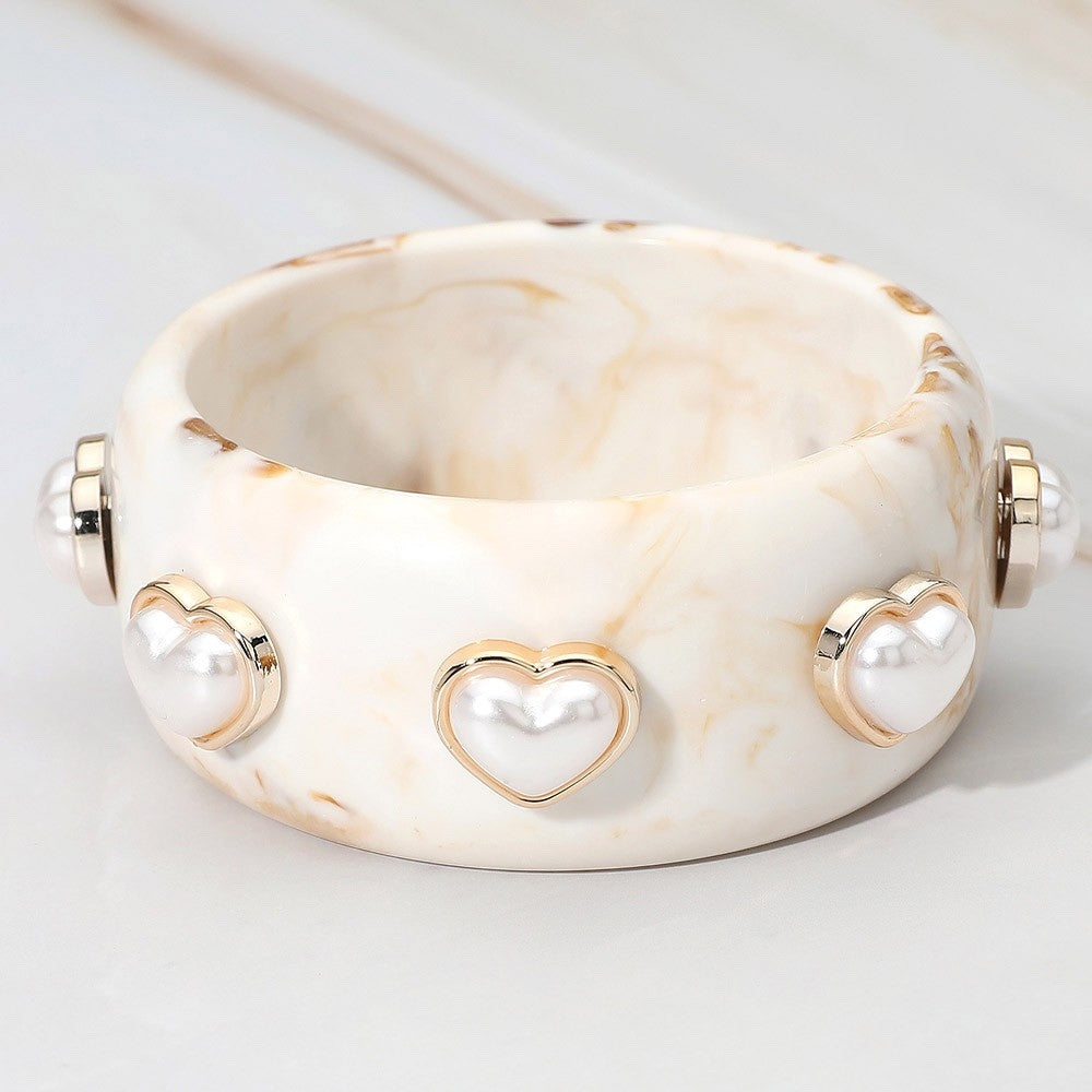 Cream Marble Resin Bangle Bracelet with Faux Pearl Heart Studded Accents