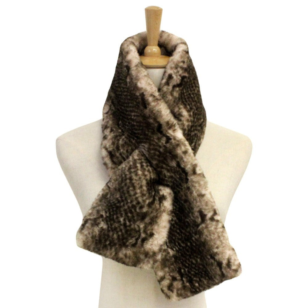 2 Piece Womens Snake Skin Patterned Faux Fur Pull Through Scarf Beige 5" x 39.5"