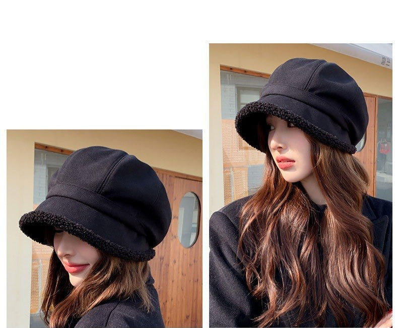 Retro Black Newsboy Cap Women’s Winter Cloche Hat with Sherpa Trim