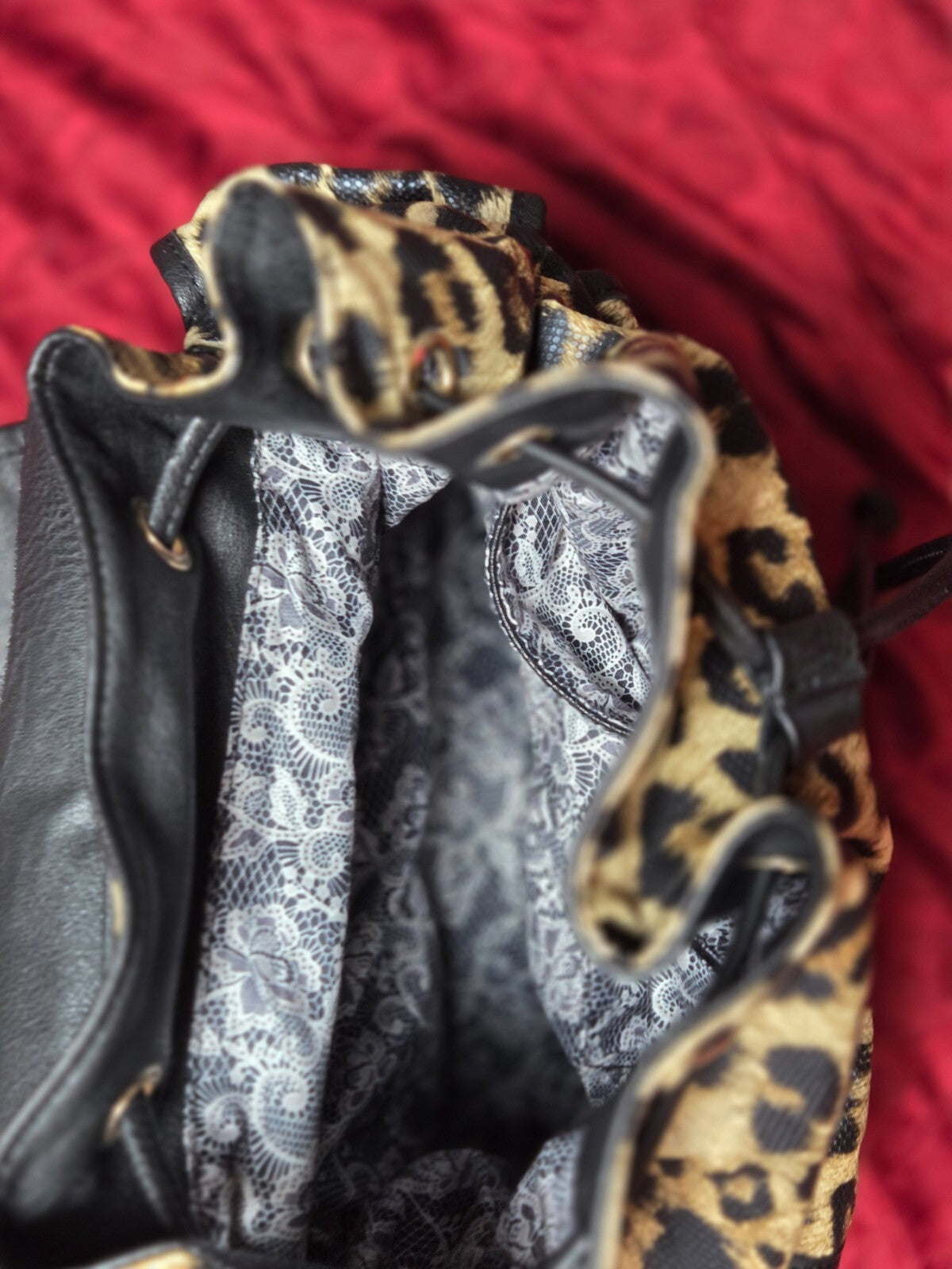 Animal Print Drawstring Backpack for Women with Multiple Interior Pockets Travel