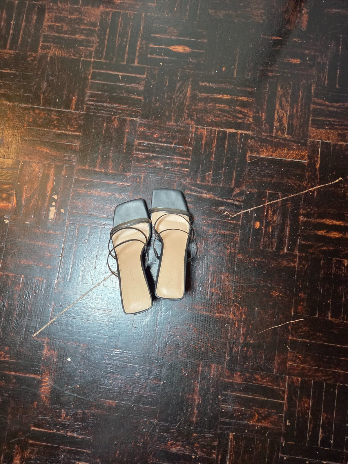 Women’s Black Strappy Sandals Size 6.5 Thin Block Heel 2.5 Inch Open Toe Shoes