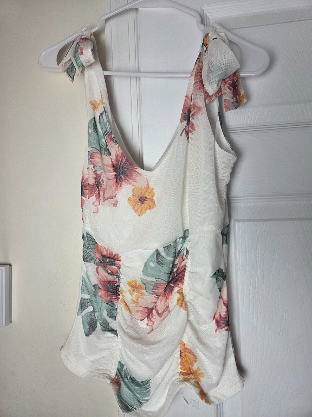 VENUS Floral Mesh Shoulder Bow Top Sheer Detail Feminine Blouse Dressy Style