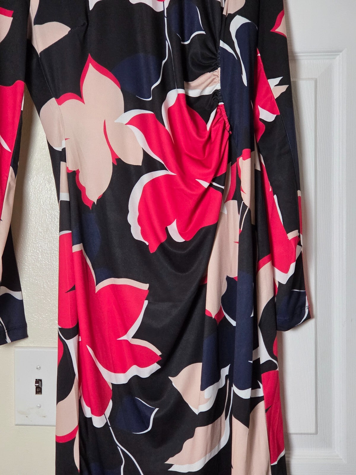 Venus Floral Print Fitted Sheath Dress Long Sleeve Crew Neck Dresses for Ladies